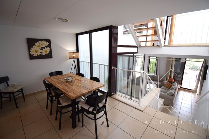 Image No.4-3 Bed Property for sale