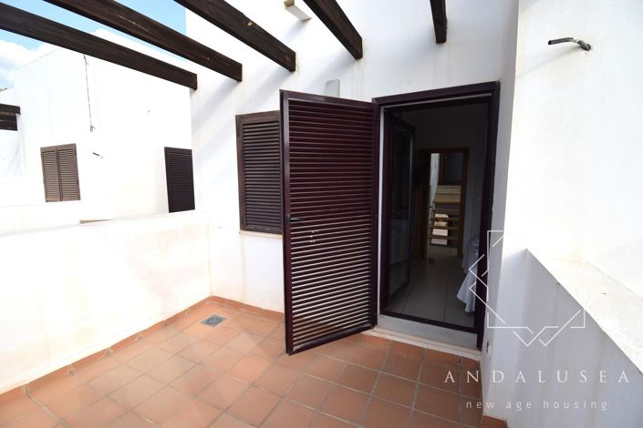 Image No.32-3 Bed Property for sale