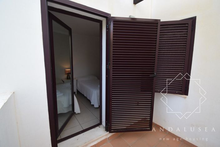 Image No.34-3 Bed Property for sale