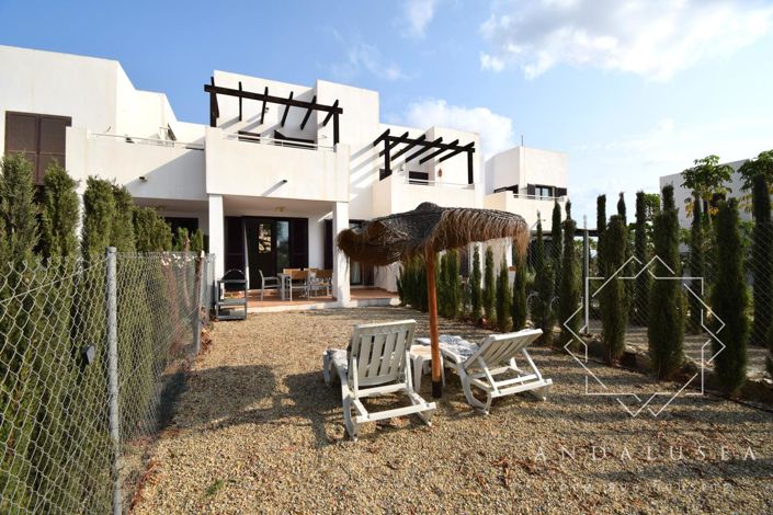 Image No.43-3 Bed Property for sale