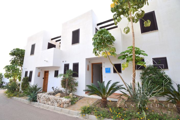 Image No.48-3 Bed Property for sale
