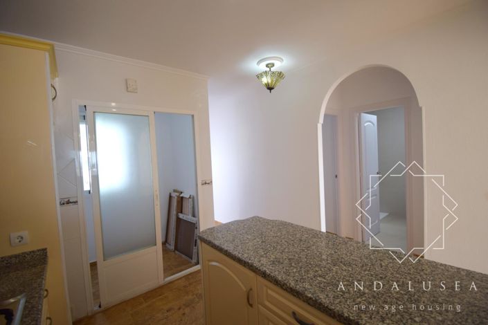 Image No.15-3 Bed Property for sale