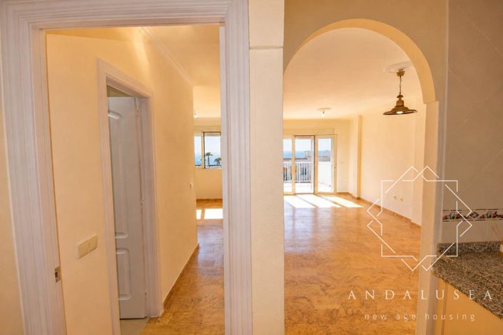 Image No.6-3 Bed Property for sale