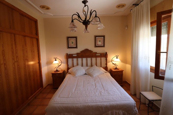 Image No.11-3 Bed Villa for sale
