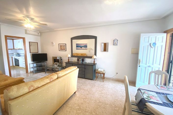 Image No.5-2 Bed Property for sale