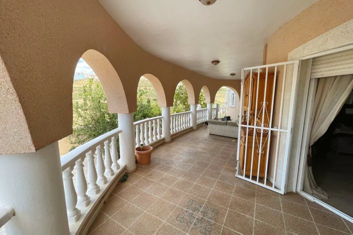 Image No.6-Villa de 5 chambres à vendre à Ciudad Quesada