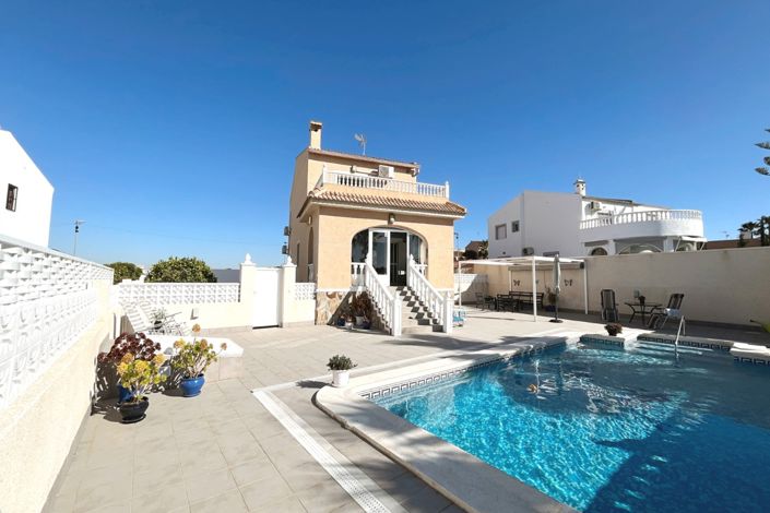 Image No.2-Villa de 3 chambres à vendre à Benijofar