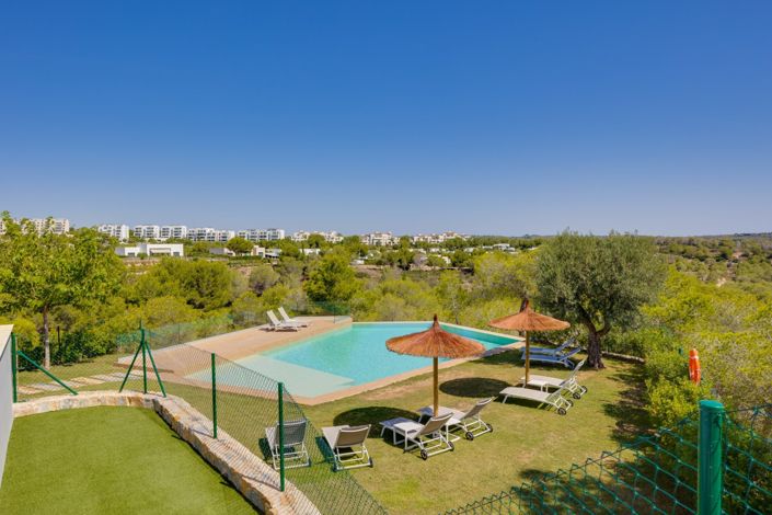 Image No.28-2 Bed Property for sale