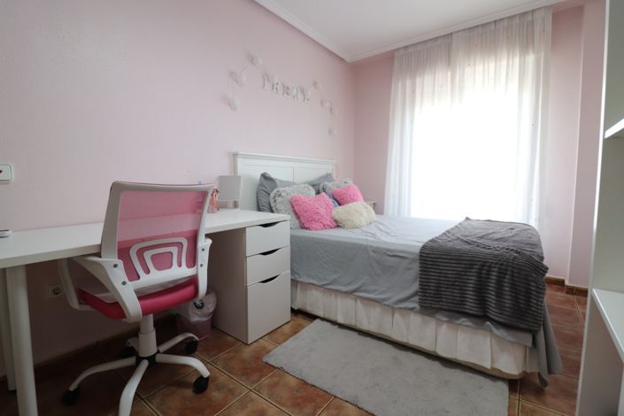 Image No.16-Propriété de 3 chambres à vendre