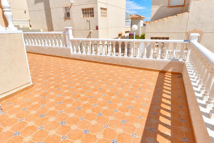 Image No.20-3 Bed Villa for sale