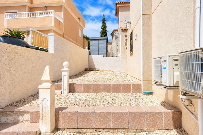 Image No.23-3 Bed Villa for sale