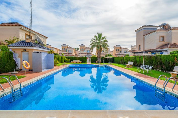 Image No.14-3 Bed Villa for sale
