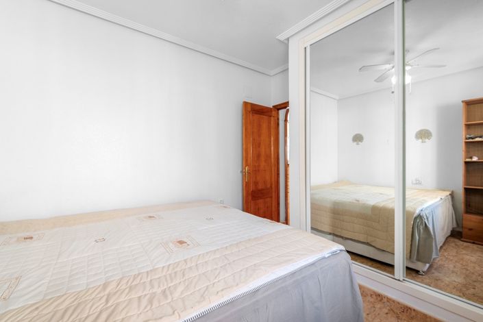 Image No.17-3 Bed Villa for sale