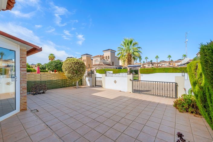 Image No.22-3 Bed Villa for sale