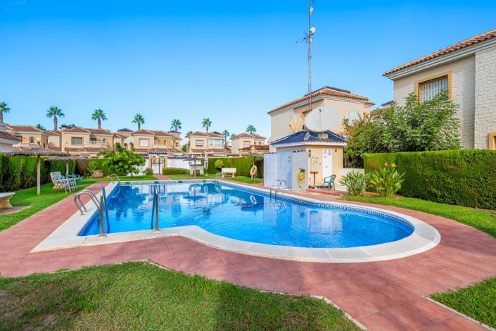 Image No.39-3 Bed Villa for sale