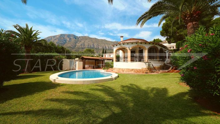 Image No.3-Villa de 2 chambres à vendre à Denia