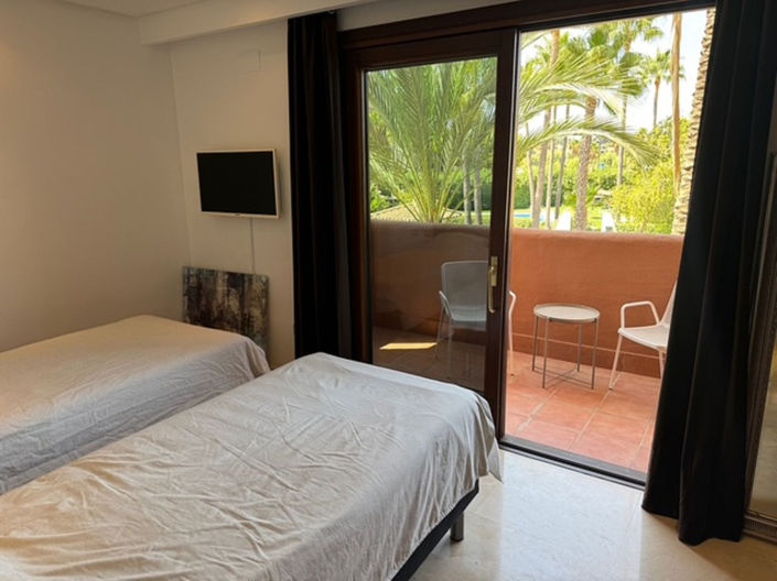Image No.24-2 Bed Apartment for sale