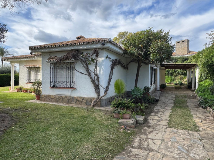 Image No.4-Villa de 3 chambres à vendre à Estepona