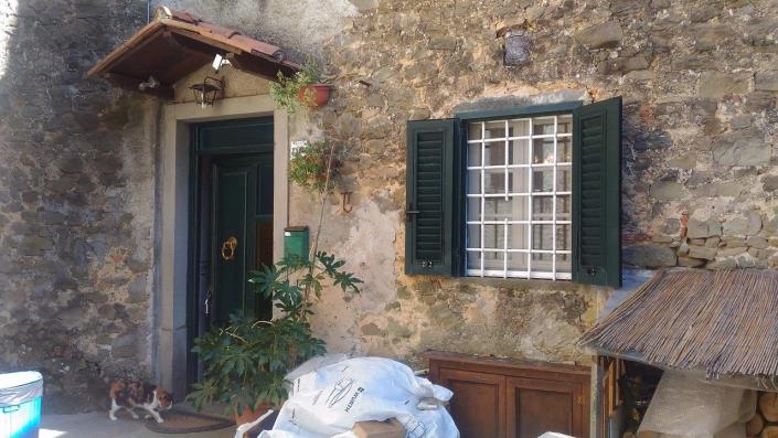 Image No.3-3 Bed House for sale
