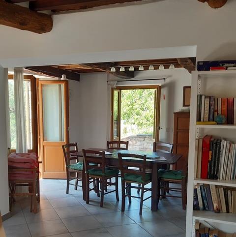 Image No.16-5 Bed House for sale