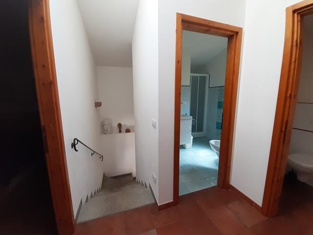 Image No.19-5 Bed House for sale