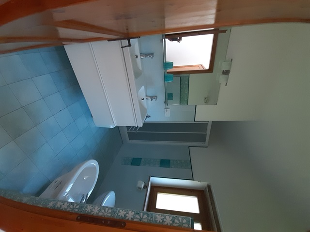 Image No.21-5 Bed House for sale