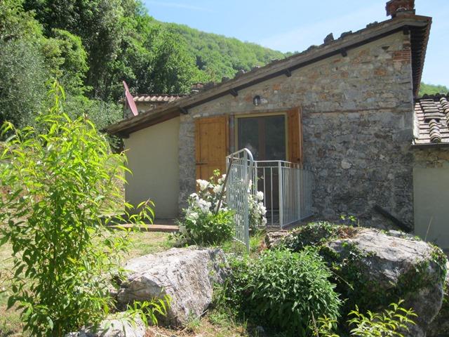 Image No.23-5 Bed House for sale