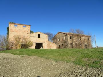 1 - Macerata, Farmhouse
