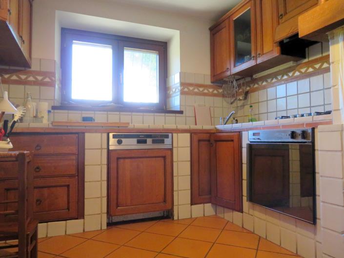 Image No.17-4 Bed Country Property for sale