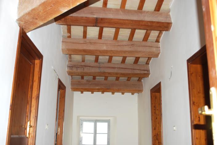 Image No.23-6 Bed Apartment for sale
