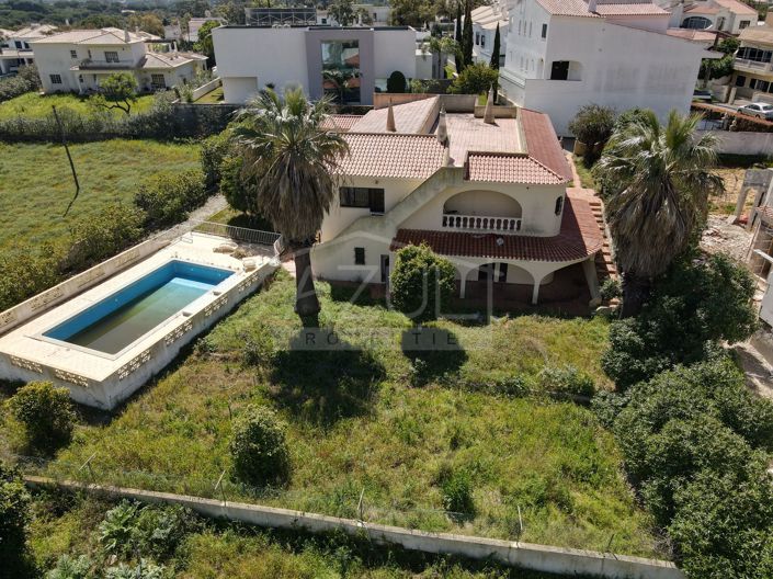 Image No.5-Villa de 5 chambres à vendre à Loule