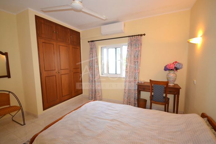 Image No.15-5 Bed Villa for sale