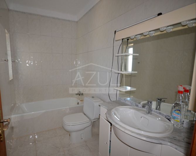 Image No.30-5 Bed Villa for sale