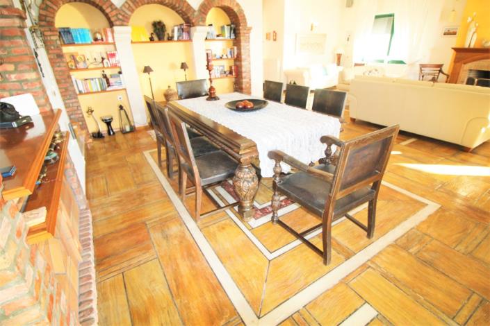 Image No.47-4 Bed Villa for sale