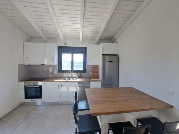 Image No.12-2 Bed House for sale