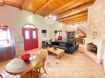 House-For-Sale-in-Vamos--Chania-11