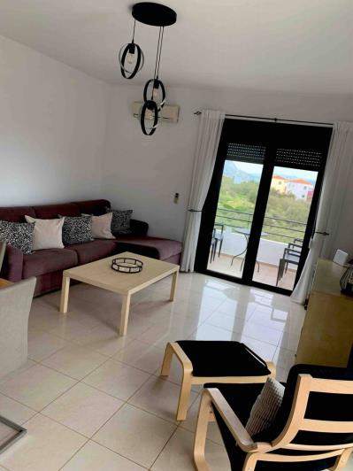 Image No.23-2 Bed Maisonette for sale