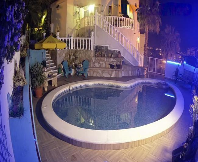 Image No.47-4 Bed Villa / Detached for sale
