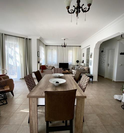 Image No.9-3 Bed Villa for sale