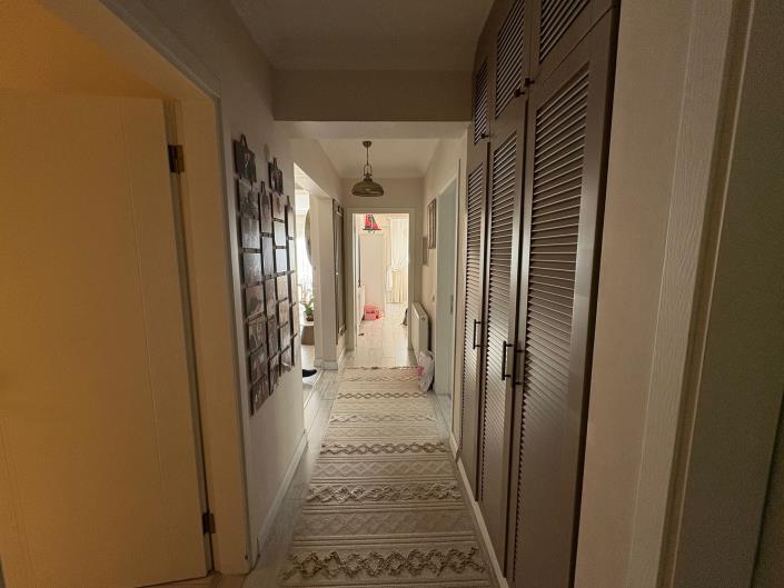 Image No.7-3 Bed Apartment for sale