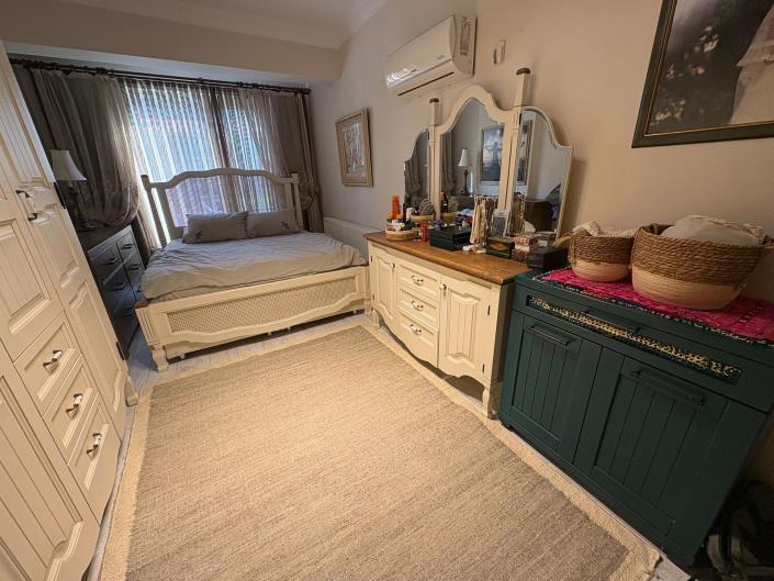 Image No.11-3 Bed Apartment for sale