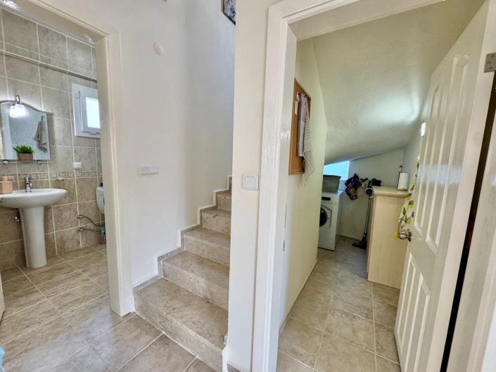 Image No.12-3 Bed Villa for sale