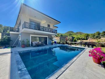 1-Villa-for-sale-in-Seydiler