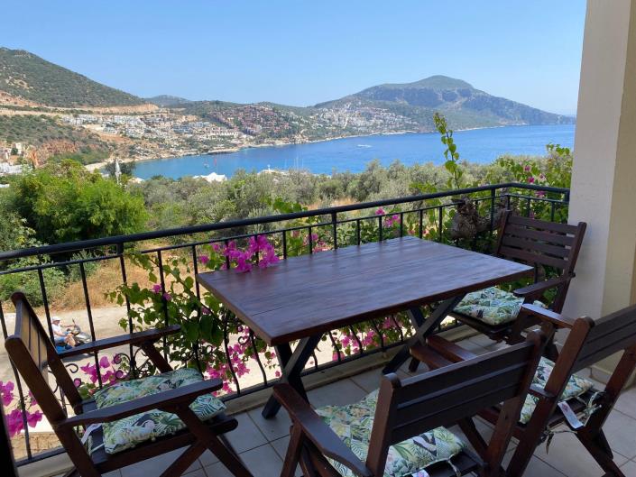 Image No.10-2 Bed Apartment for sale