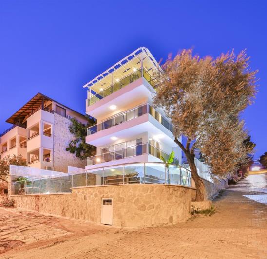 Image No.13-3 Bed Villa for sale
