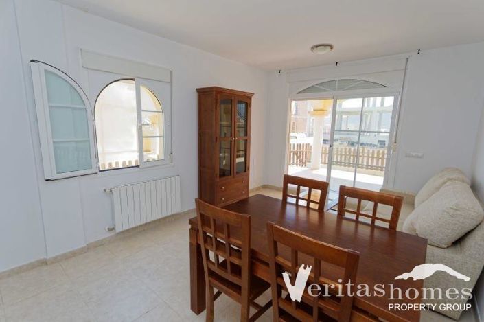Image No.12-Appartement de 2 chambres à vendre