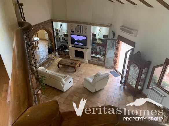 Image No.4-5 Bed Villa for sale