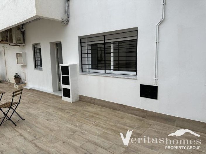 Image No.8-2 Bed Apartment for sale