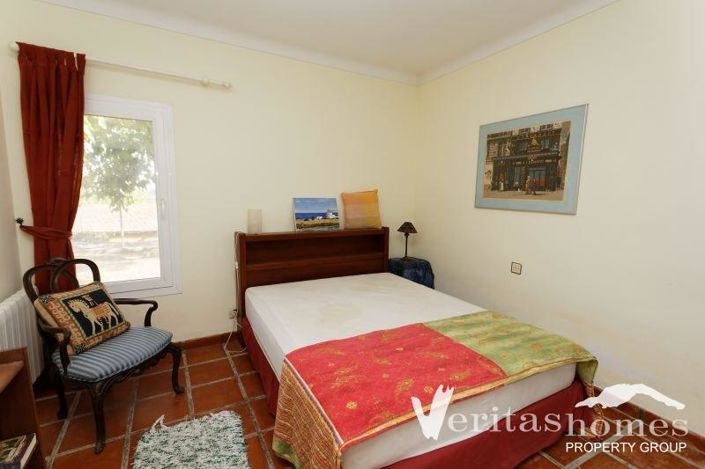 Image No.8-3 Bed Villa for sale