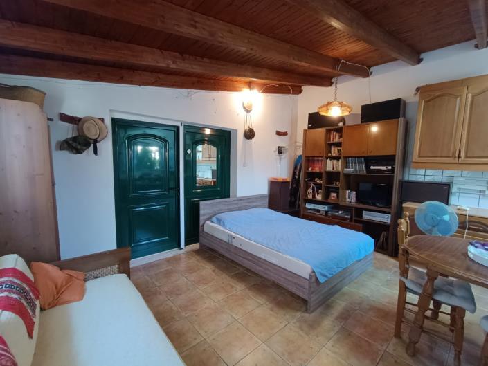 Image No.31-3 Bed House for sale